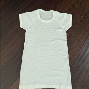 Lululemon Swiftly Tech Shirt